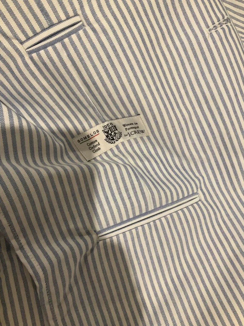 J.CREW crosby classic-fit suit jacket in portuguese cotton oxford. SIZE: 40/S.